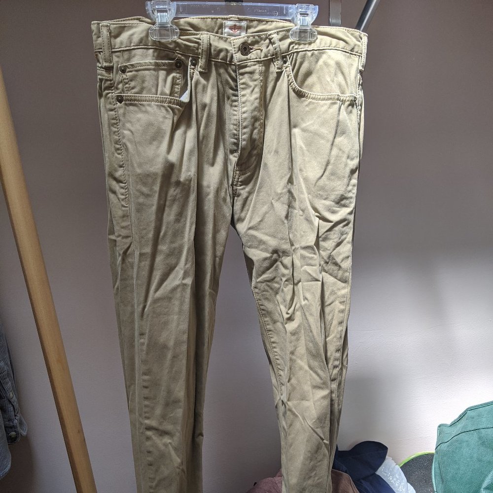 Dockers Khaki
